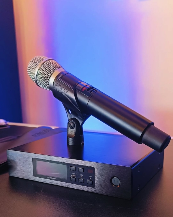 Microfone Sem Fio Profissional Shure QLXD24/SM86 – L50 (632-696 MHz) - Imagem 2