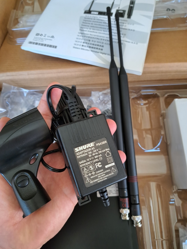 Sistema de Microfone Sem Fio Shure ULXD24/KSM11 – Níquel Escovado (Banda J50 – 572-636 MHz) - Imagem 6