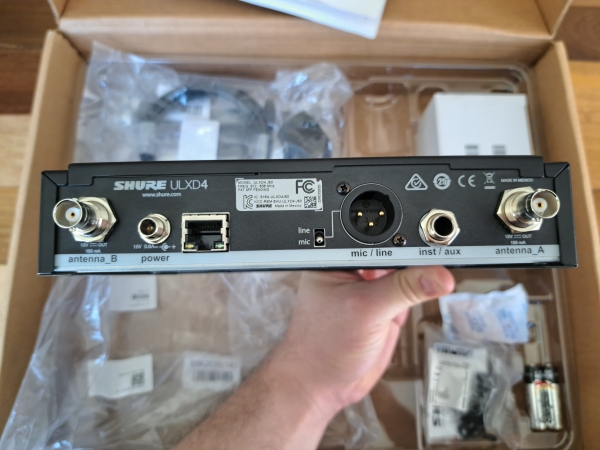 Shure ULXD24/K8 J50 – Sistema de Microfone KSM8 Sem Fio Digital Profissional - Imagem 6