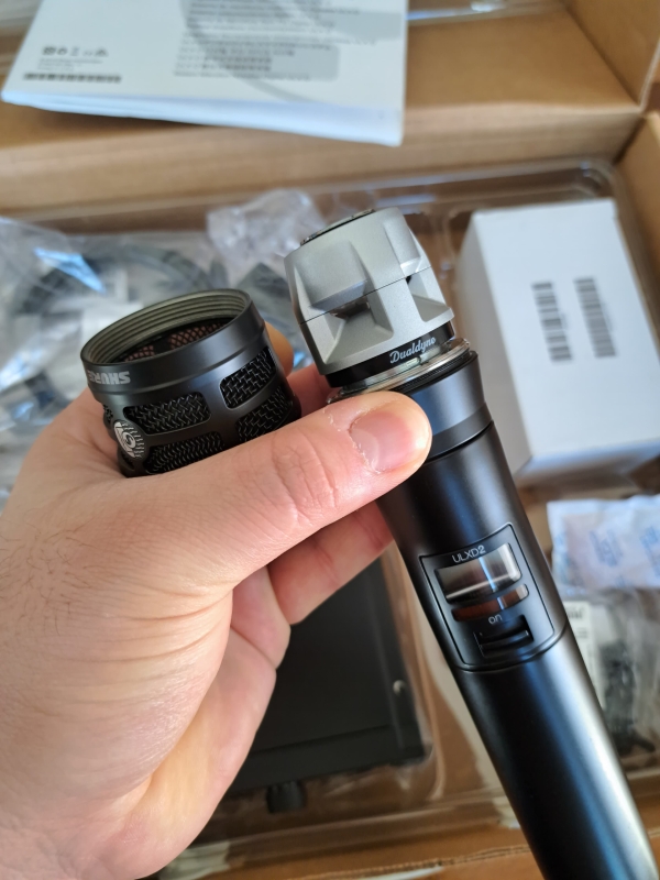 Shure ULXD24/K8 J50 – Sistema de Microfone KSM8 Sem Fio Digital Profissional - Imagem 4