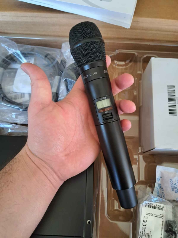 Shure ULXD24/K9 J50 – Sistema de Microfone KSM9 Sem Fio Digital Profissional Cardioide/Supercardioide - Imagem 14
