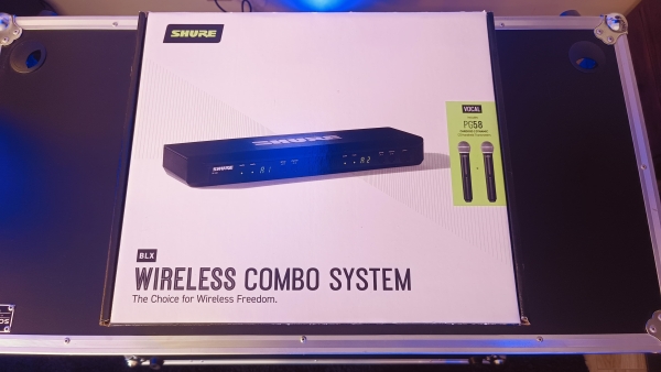 Microfone Sem Fio Duplo Shure BLX288BR/PG58 M15 (662-686 MHz) - Imagem 16