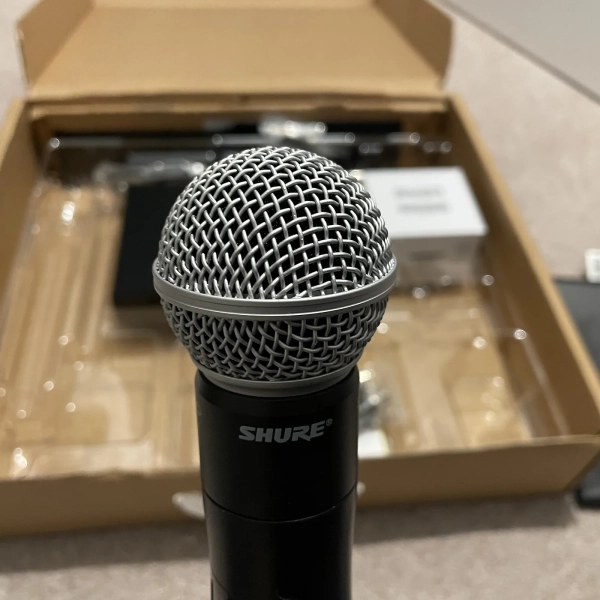 Microfone Sem Fio Profissional Shure QLXD24/SM58 – L50 (632-696 MHz) - Imagem 9