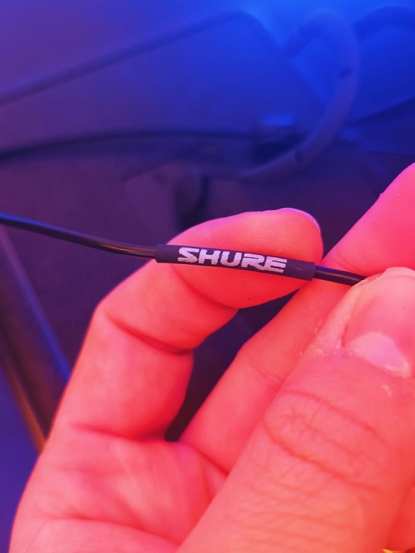 Microfone Headset Shure WBH54 Supercardioide – Alta Qualidade Para Voz Principal e Backing Vocal - Imagem 35