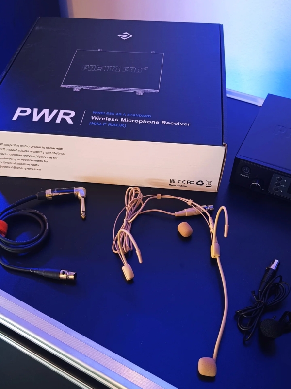 Sistema Duplo de Microfone Sem Fio Phenyx Pro PTU-71 - Bastão + Headset Bege + Lapela + Cabo Instrumentos - Imagem 8