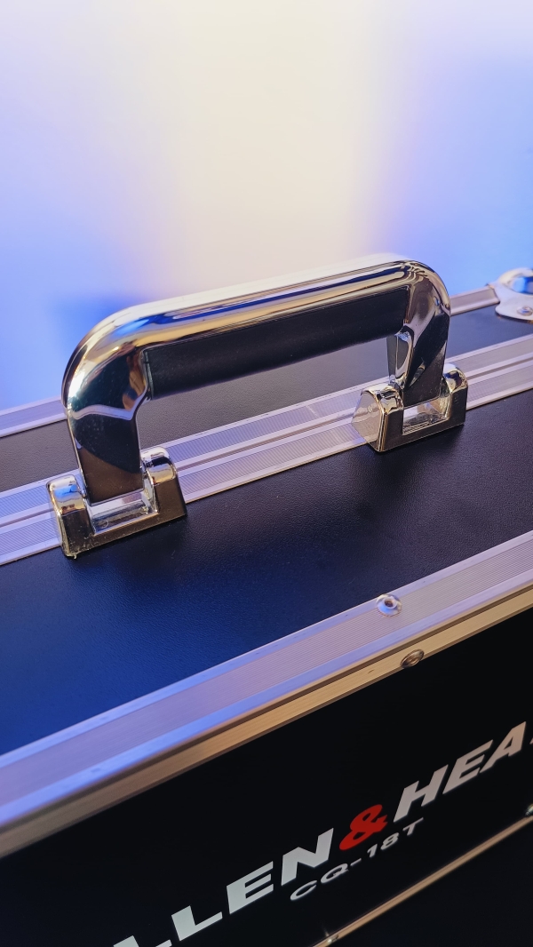 Case Personalizado Para Mesa Digital Allen & Heath CQ-18T – Proteção Profissional Sob Medida - Imagem 3