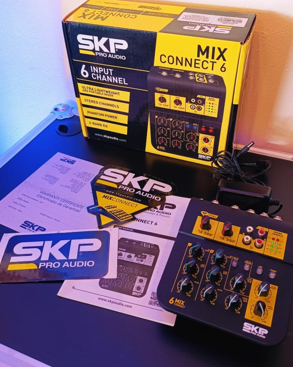 Mesa de Som 6 Canais Compacta SKP Mix Connect 6 - Imagem 12