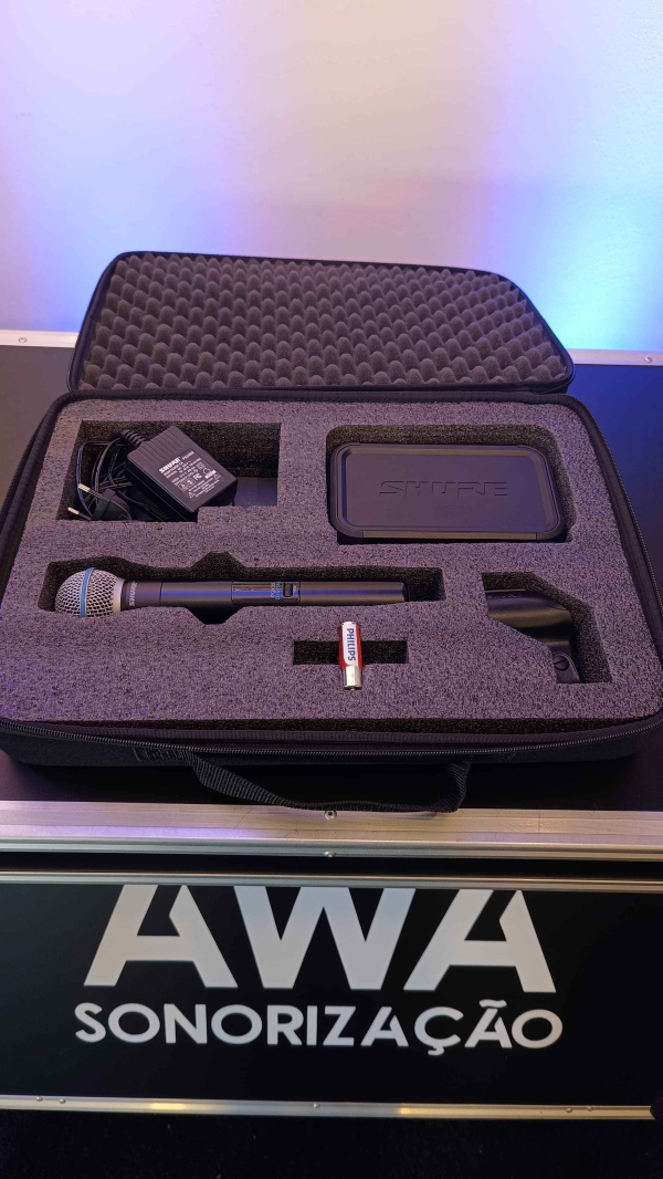 Microfone Profissional de Mão SHURE PGXD24/B58– Sistema Sem Fio Digital Cápsula Beta 58A – FREQUÊNCIA HOMOLOGADA ANATEL 902–928 MHz (usado) - Imagem 6