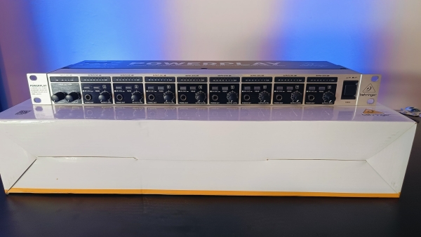 Behringer HA8000 Amplificador de Fones de Ouvido com 8 canais - Imagem 9