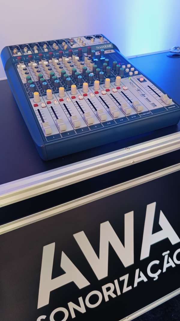 Soundcraft Signature 10 – Mesa Analógica Profissional 10 Canais c/ USB – ( Seminova ) - Imagem 6