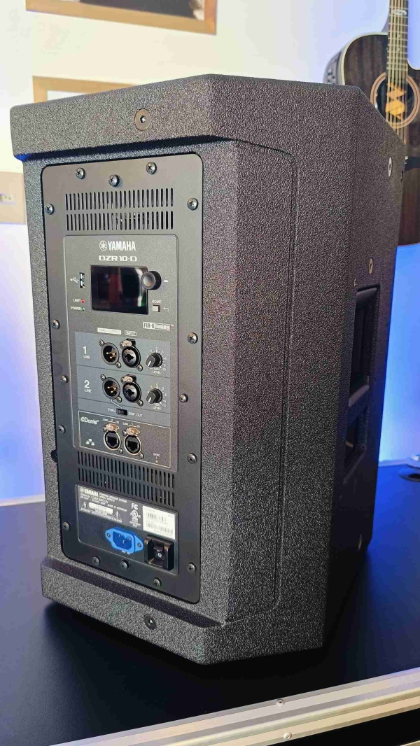 Yamaha DZR10-D Caixa Ativa 2000W RMS 137dB SPL com Dante – A Melhor da Categoria! - Imagem 19