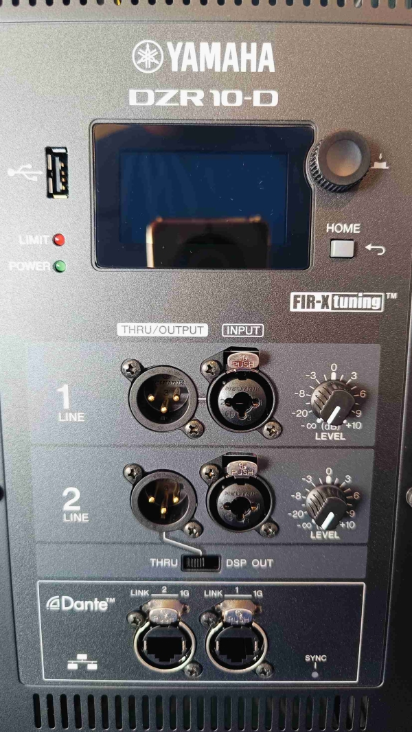 Yamaha DZR10-D Caixa Ativa 2000W RMS 137dB SPL com Dante – A Melhor da Categoria! - Imagem 17