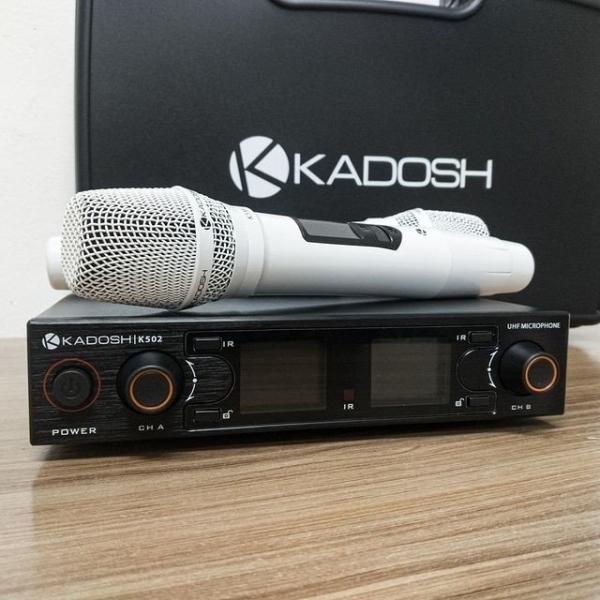 Microfone Profissional Duplo Kadosh K502M Branco Sem Fio - Imagem 10