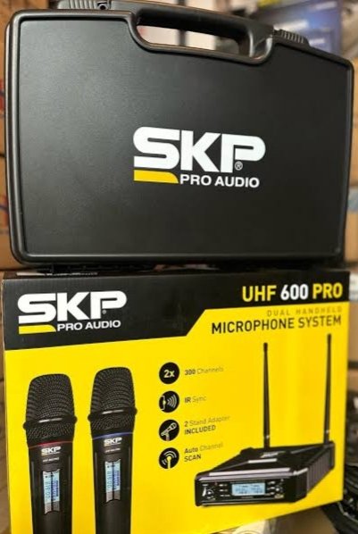 Sistema Microfone Sem Fio SKP UHF 600 PRO – Duplo, 300 Canais - Imagem 13