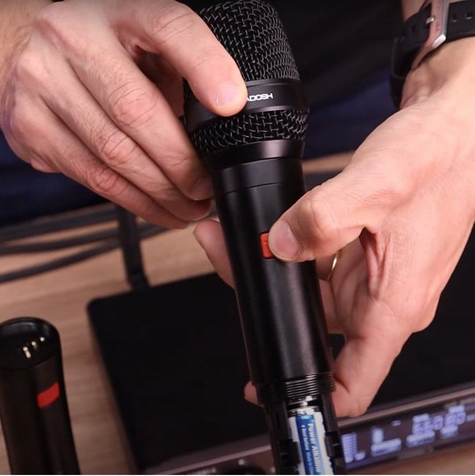 Microfone Sem Fio K621M K-COMM Profissional Digital 24bits (TALKBACK) - Imagem 9