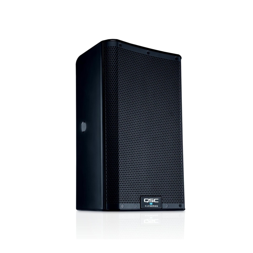 Caixa Acústica Ativa Compacta QSC K8.2 2000W 128dB SPL